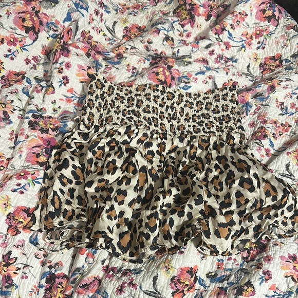 Leopard Print Mini Skirt - Picture 5 of 5